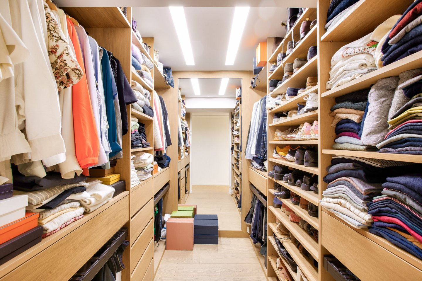 
                                                Vente
                                                 Magnifique appartement rénové jardin et vue mer