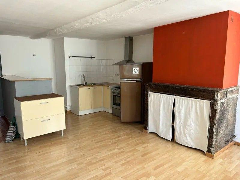 
                                                Location
                                                 Magnifique atypique duplex 85m²