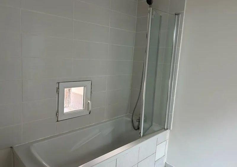 
                                                Location
                                                 Magnifique atypique duplex 85m²