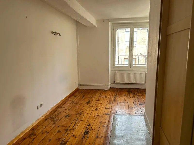 
                                                Location
                                                 Magnifique atypique duplex 85m²