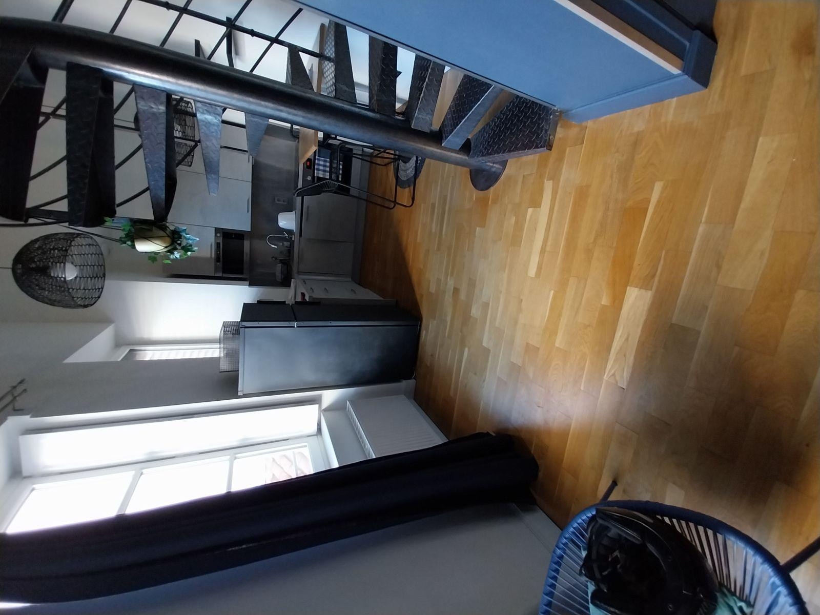 
                                                Location
                                                 Magnifique Duplex T2 haut de gamme Lyon centre
