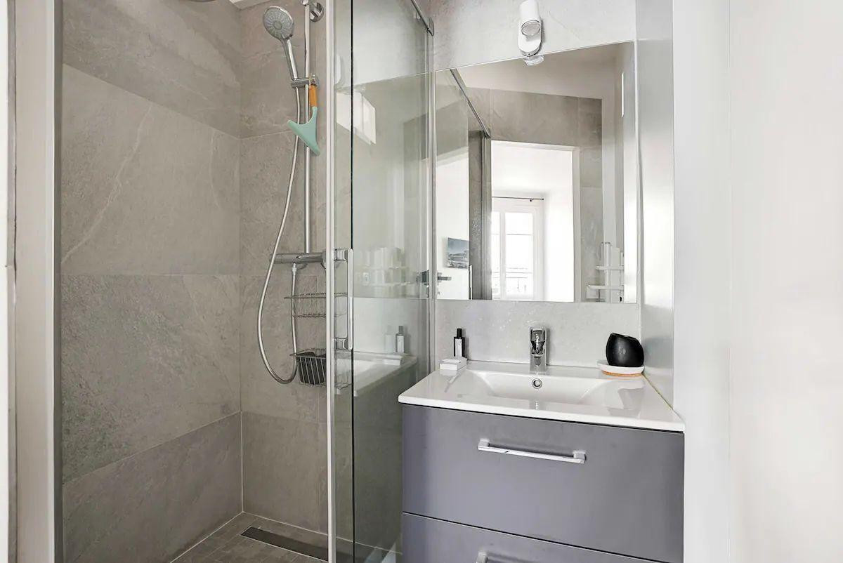 
                                                Location
                                                 Magnifique F2 à Rueil-Malmaison