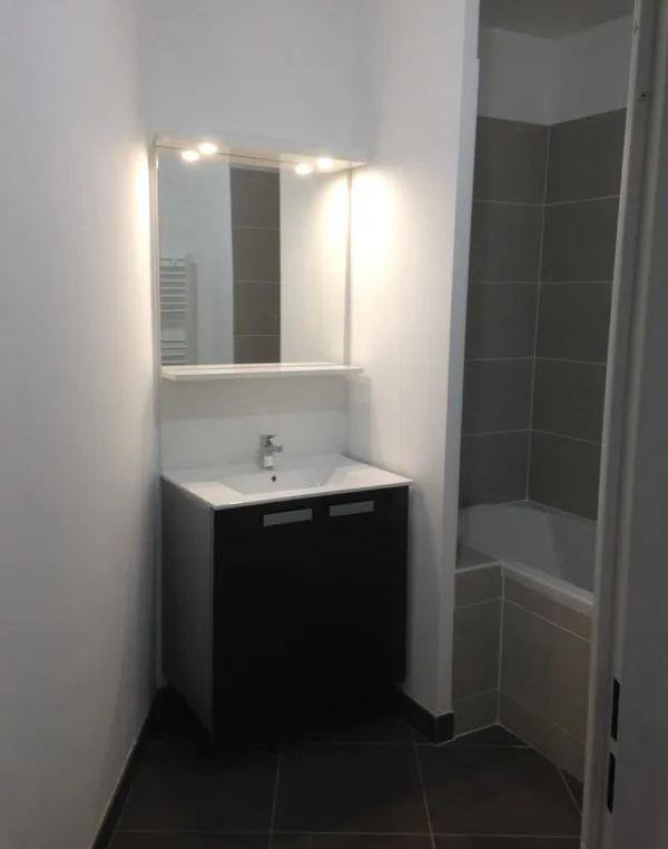 
                                                Location
                                                 Magnifique F3 62m2 neuf à Tourcoing