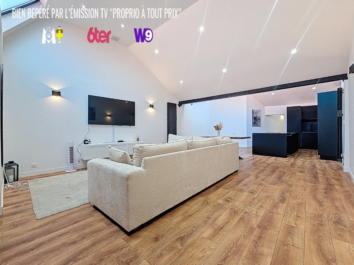 
                                                Vente
                                                 Magnifique LOFT entièrement rénové
