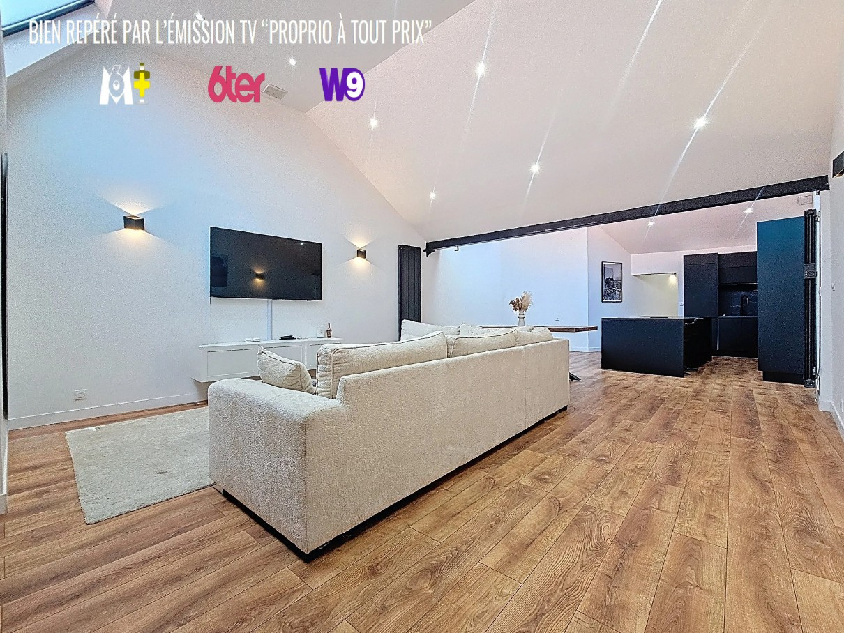 
                                                Vente
                                                 Magnifique LOFT entièrement rénové