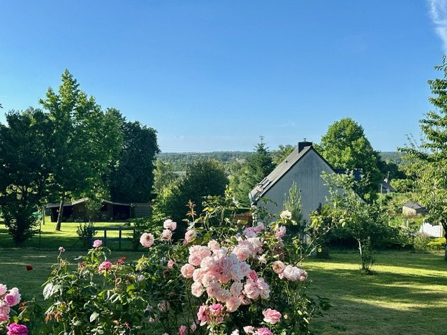 
                                                Vente
                                                 Magnifique Longère Proche de La Gacilly avec 6 chambres.