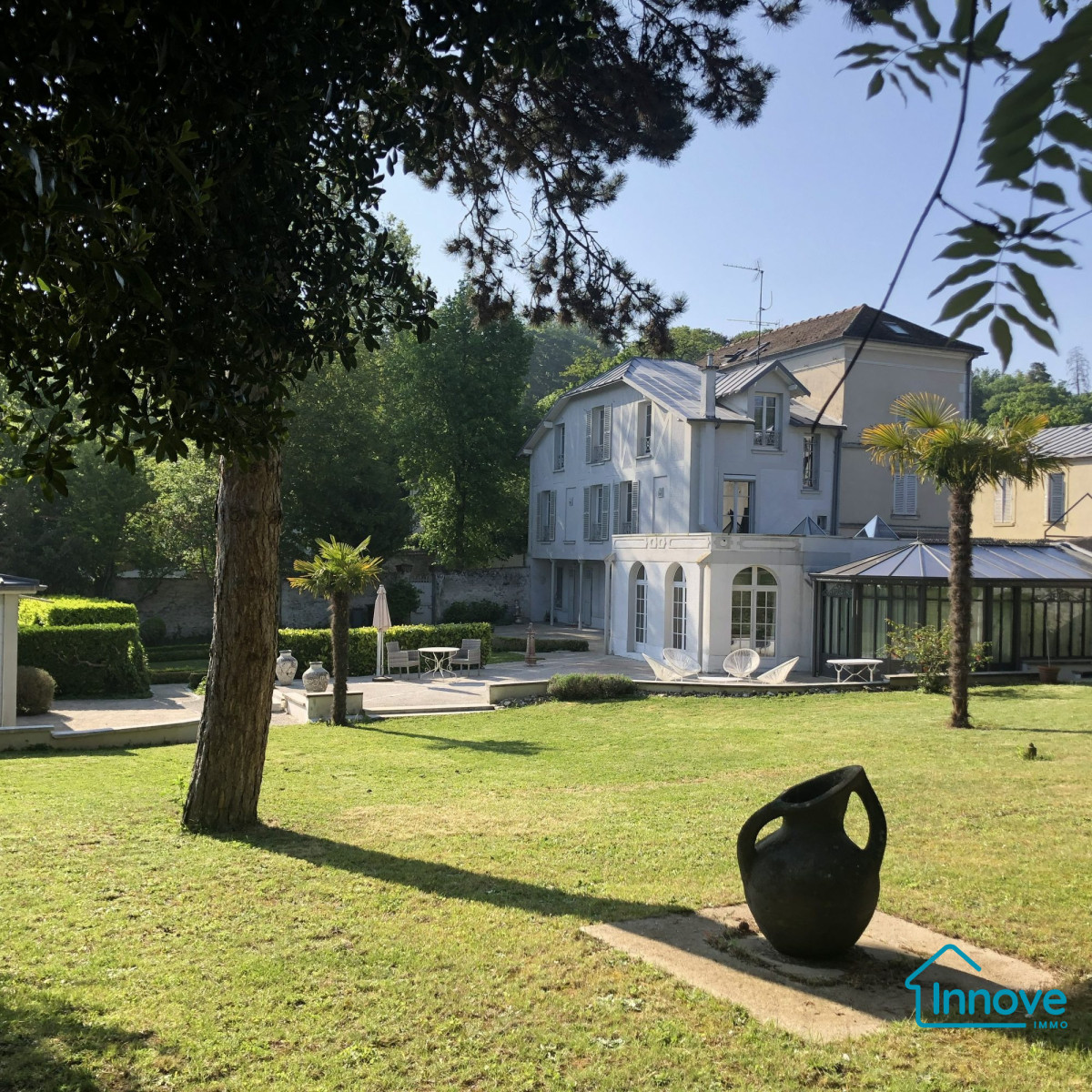 
                                                Vente
                                                 Magnifique maison de caractère – Quartier de l'Abreuvoir, c