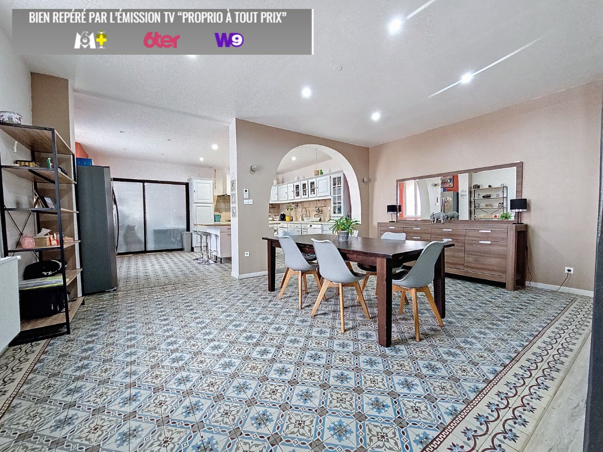
                                                Vente
                                                 Magnifique maison Familiale