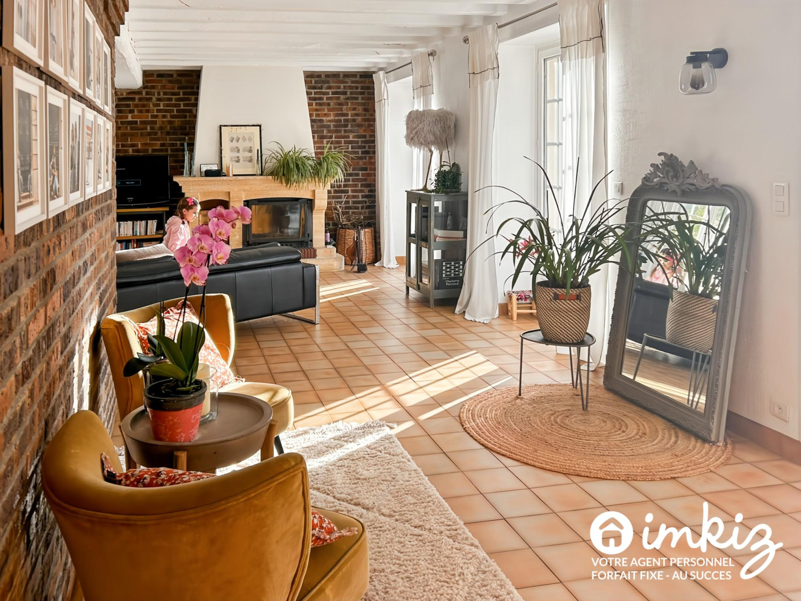 
                                                Vente
                                                 Magnifique maison familiale baignée de verdure