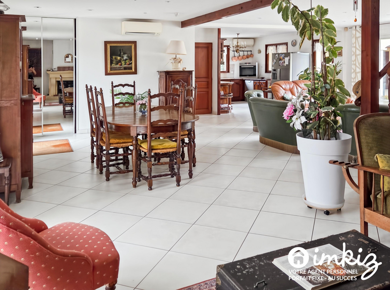 
                                                Vente
                                                 Magnifique maison traditionnelle 8 pièces