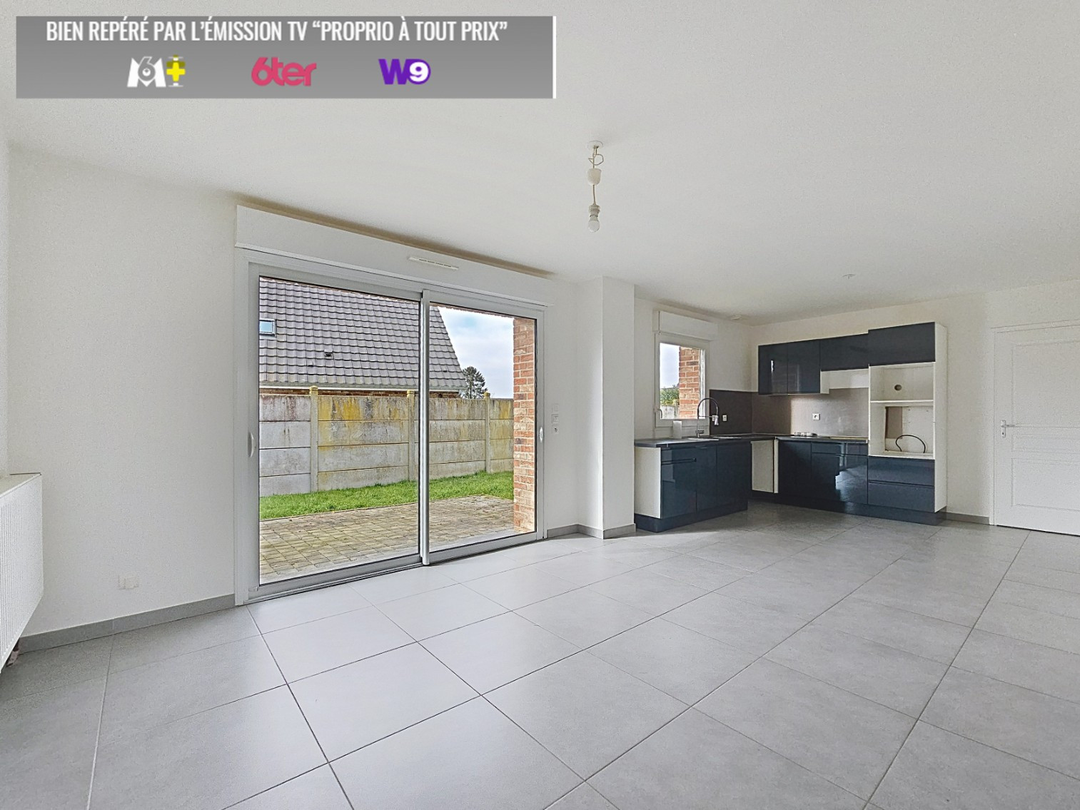 
                                                Vente
                                                 Magnifique pavillon individuel
