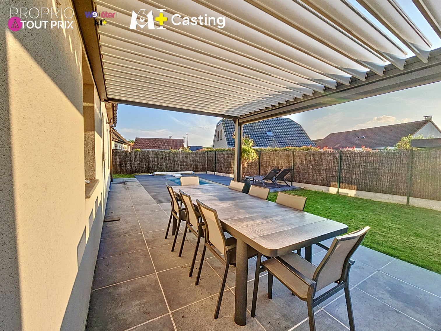 
                                                Vente
                                                 Magnifique Pavillon Individuel de Semi Plain-Pied