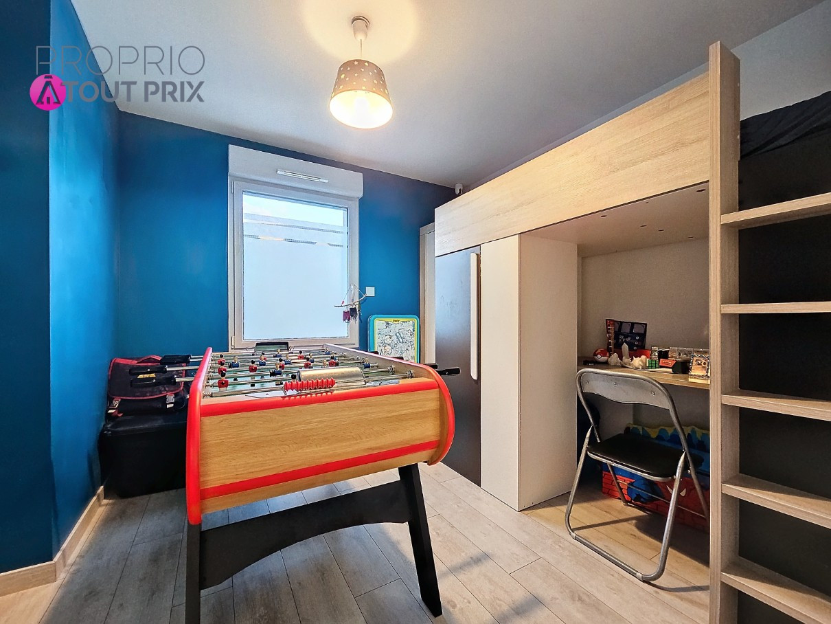 
                                                Vente
                                                 Magnifique Pavillon Individuel de Semi Plain-Pied