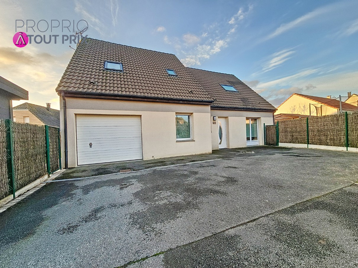 
                                                Vente
                                                 Magnifique Pavillon Individuel de Semi Plain-Pied