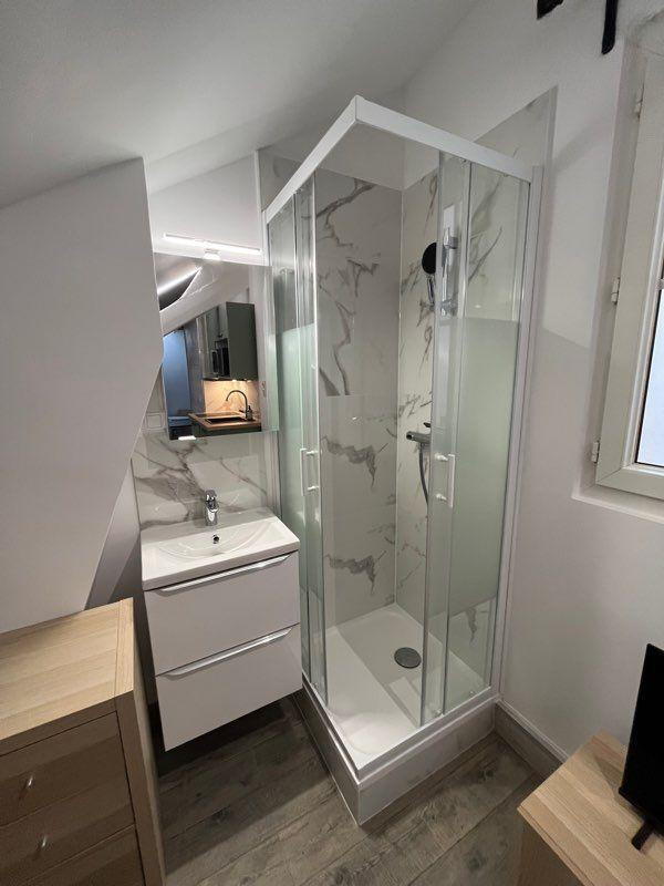 
                                                Location
                                                 Magnifique Studette Paris 16