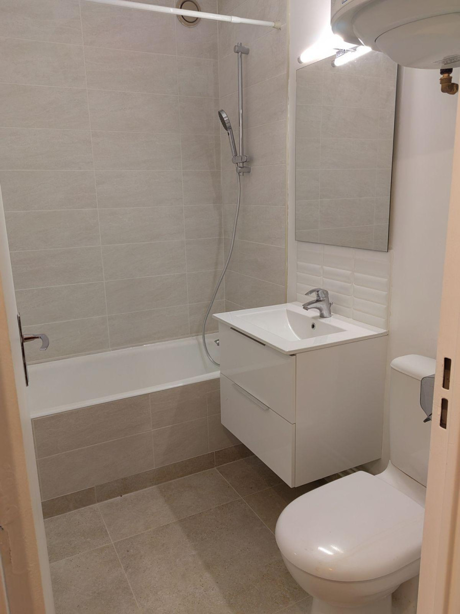 
                                                Location
                                                 Magnifique Studio 30m² Plein Centre Ville Draveil
