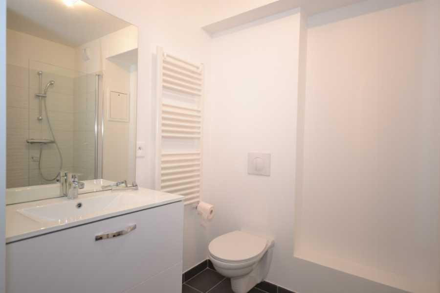 
                                                Location
                                                 Magnifique studio Courbevoie proche La Défense