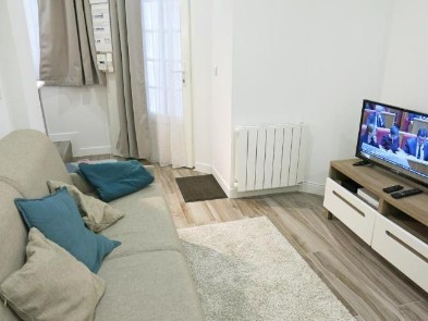 
                                                Location
                                                 Magnifique Studio meublé