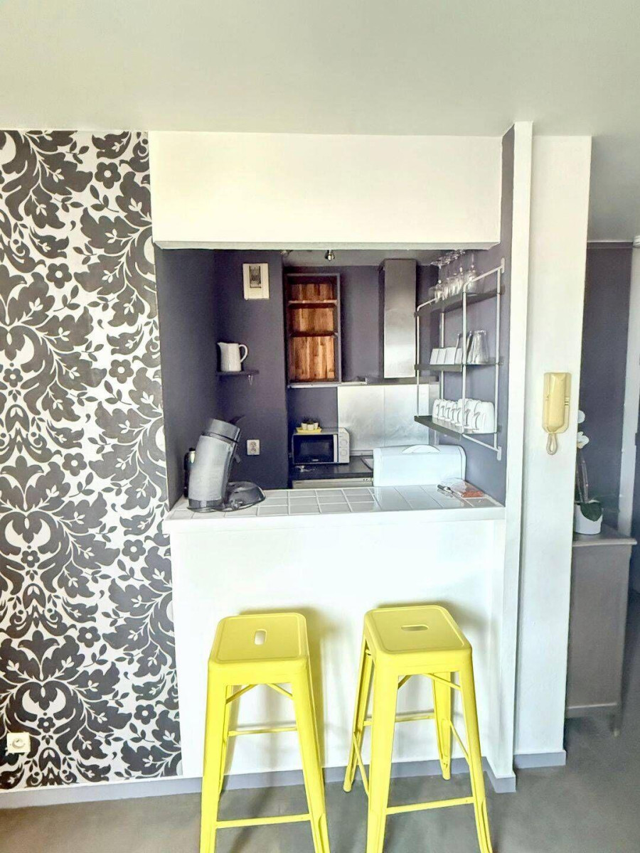 
                                                Location
                                                 Magnifique studio meublé – Bord de Seine