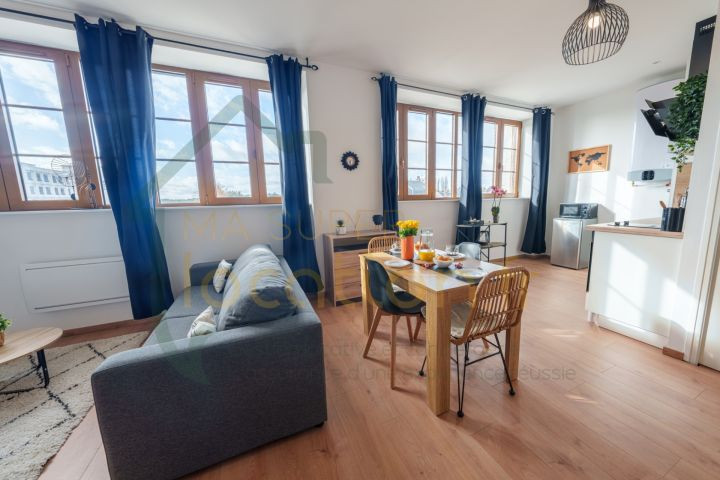 
                                                Location
                                                 Magnifique studio meublé en HYPER-CENTRE de SAINT-QUENTIN