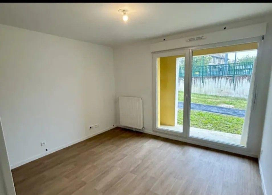 
                                                Location
                                                 Magnifique studio NEUF de 25,15 m²
