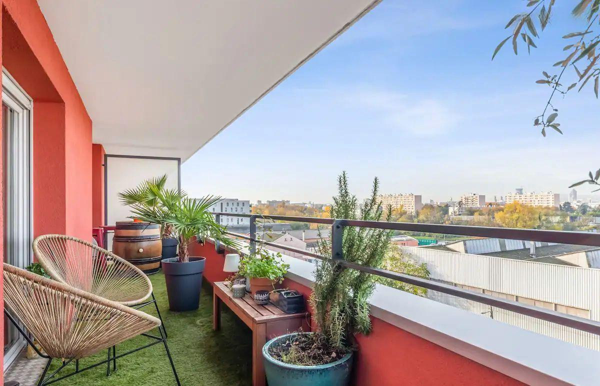 
                                                Location
                                                 Magnifique T2 meublé 51m² en Toit Terrasse