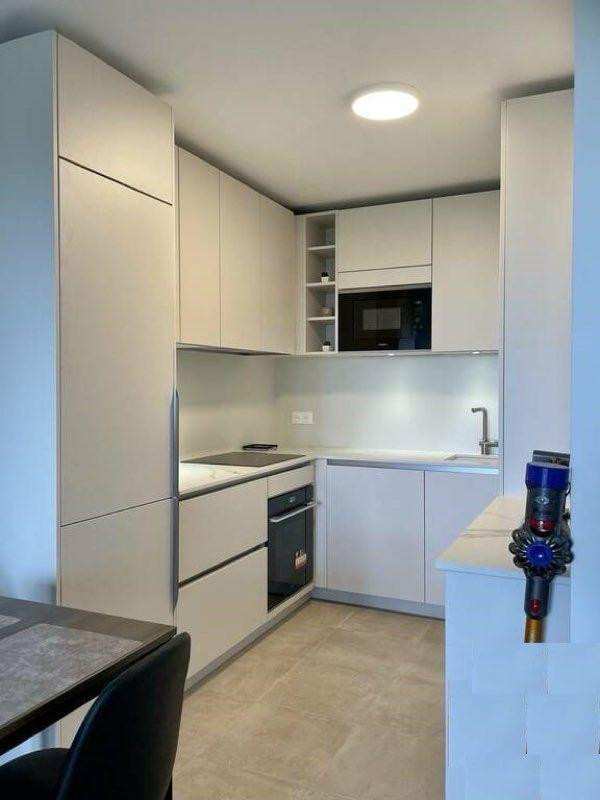 
                                                Location
                                                 Magnifique T2 sur Puteaux