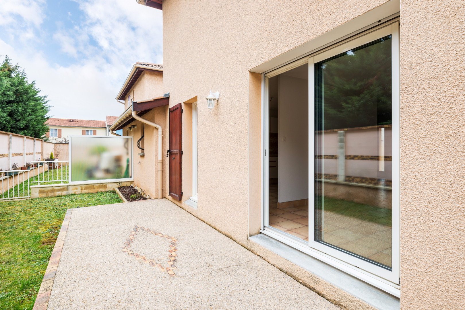 
                                                Vente
                                                 Magnifique Villa aux portes de Lyon