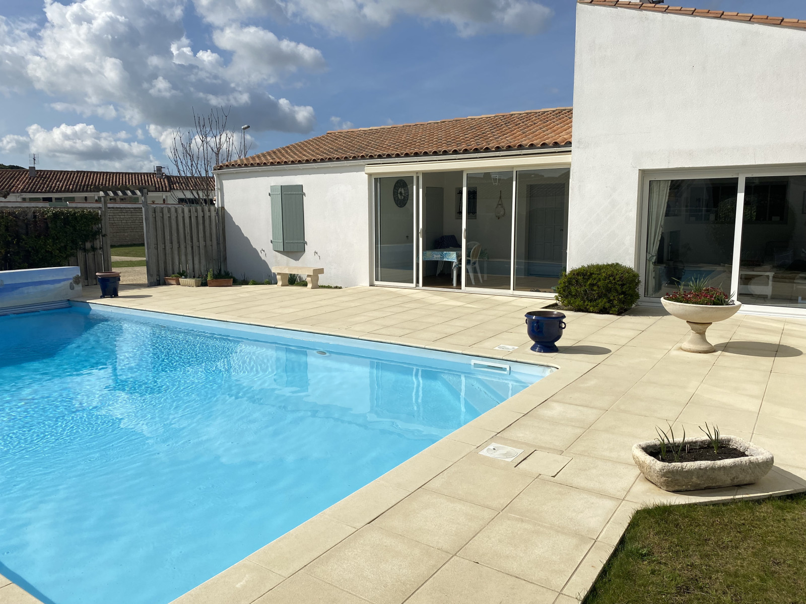 
                                                Viager
                                                 Maison - 1 210 000 € - 17 - Charente-maritime - La rochelle