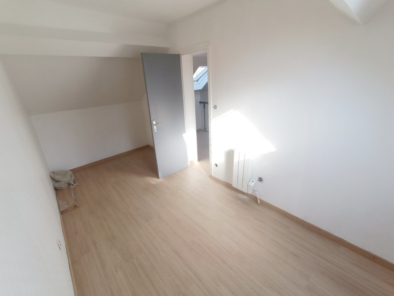 
                                                Vente
                                                 Maison 1 à 2 chambres St-Maurice