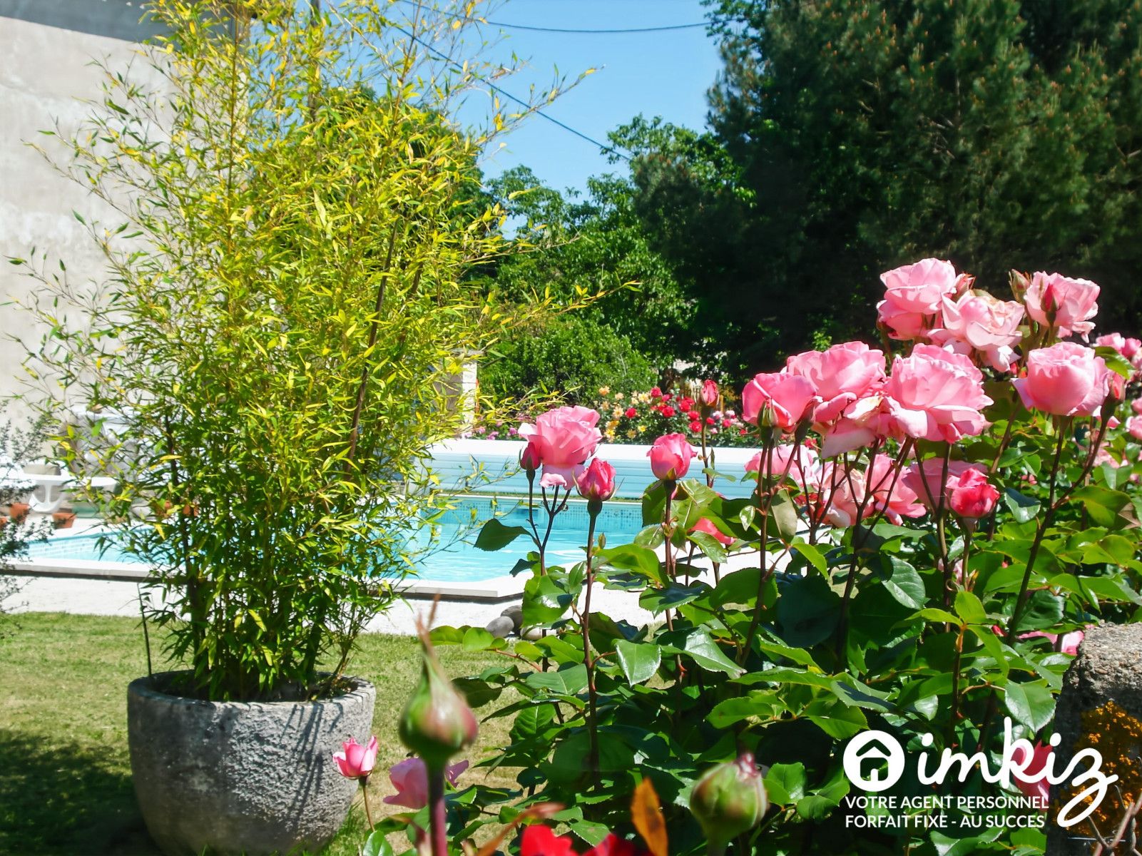 
                                                Vente
                                                 Maison 10 pièces