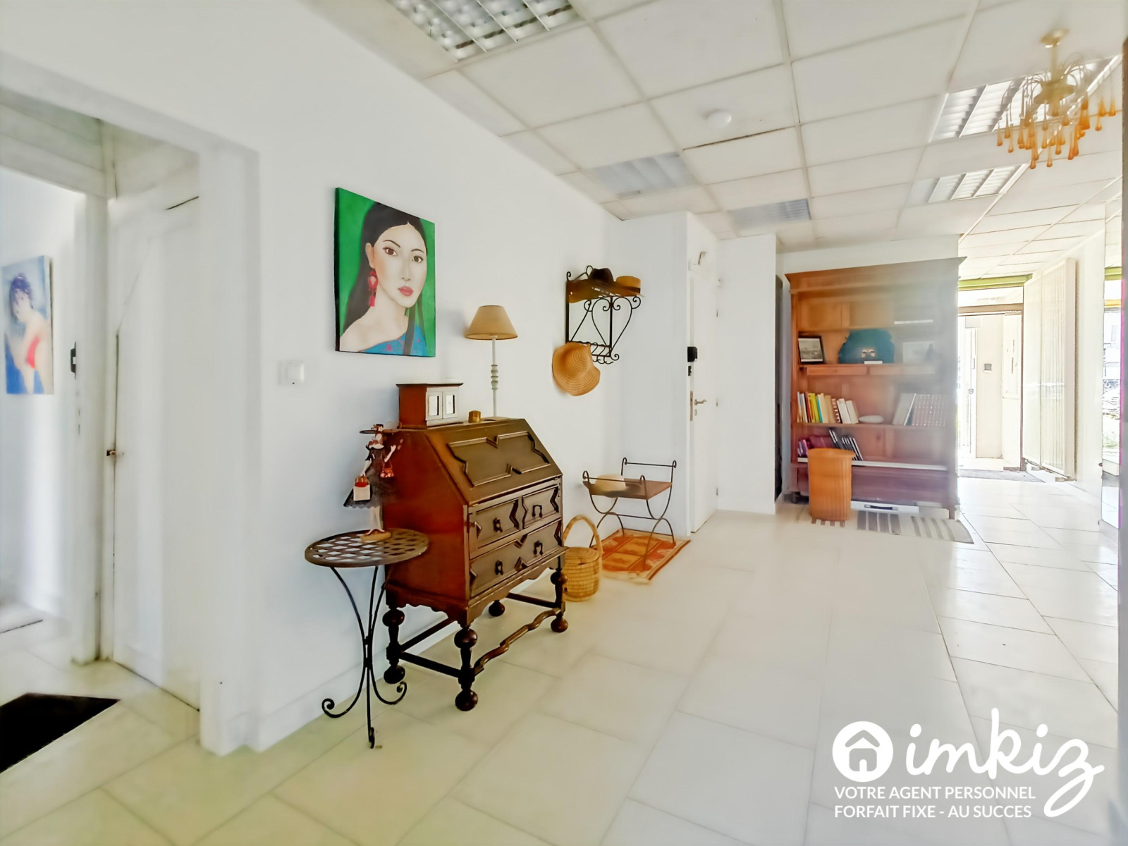 
                                                Vente
                                                 Maison 10 pièces