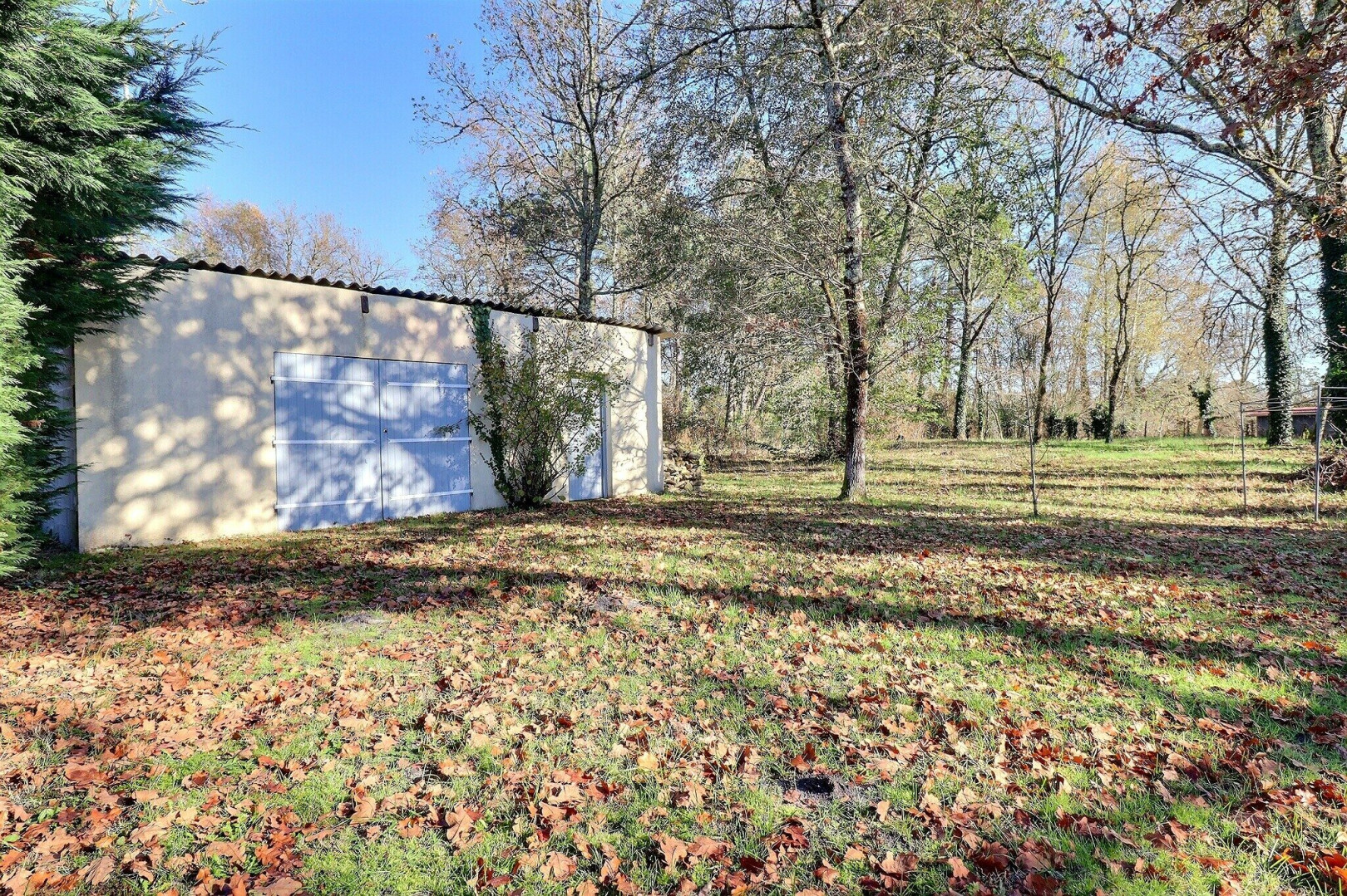 
                                                Vente
                                                 Maison 10 pièces