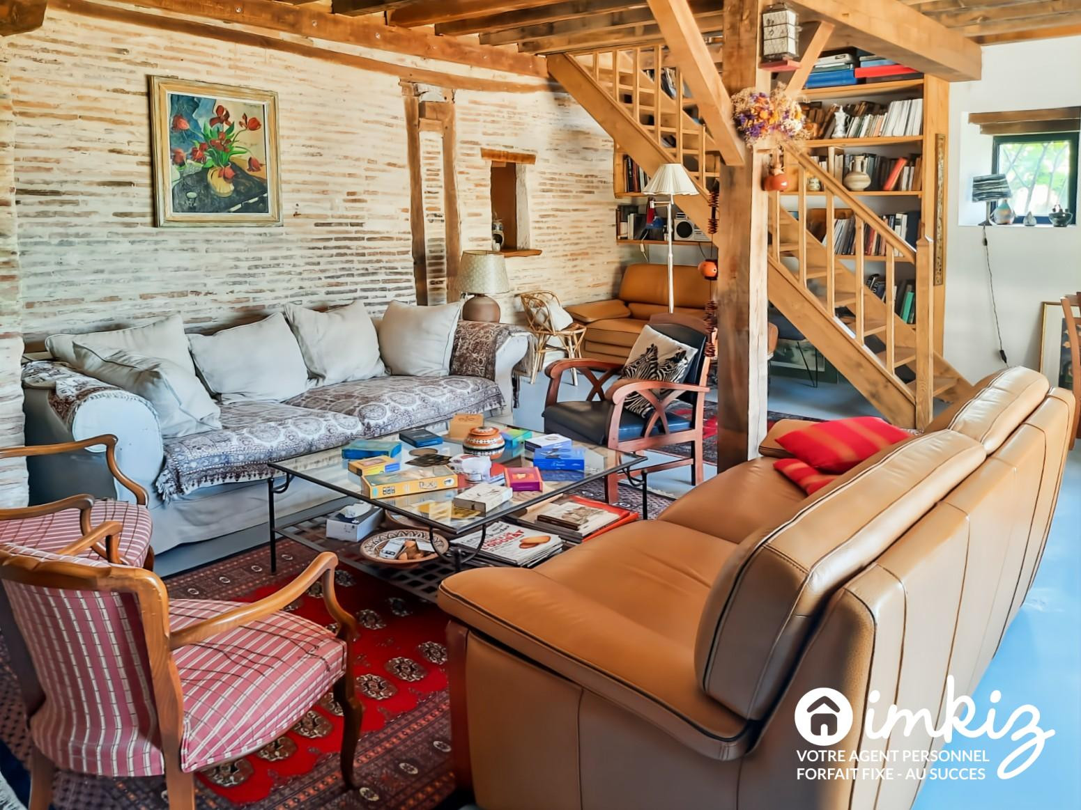 
                                                Vente
                                                 Maison 10 pièces