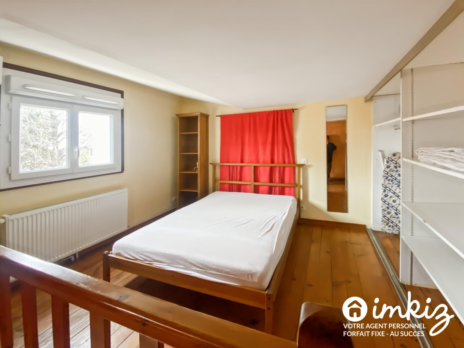 
                                                Vente
                                                 Maison 10 pièces de 285m² avec piscine