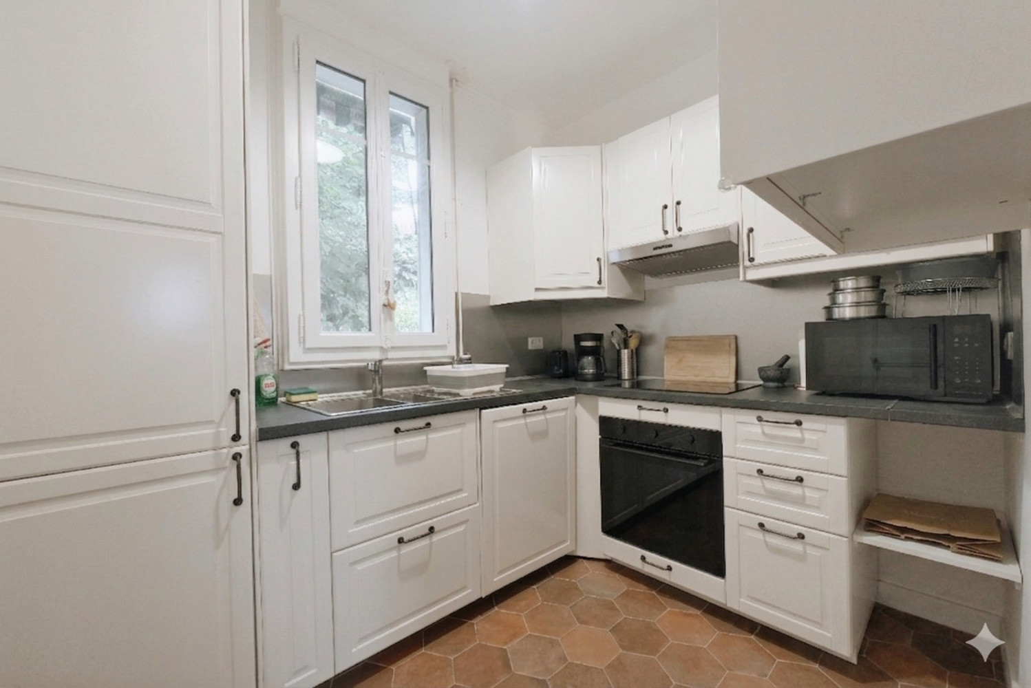 
                                                Vente
                                                 Maison 100m² 3 chambres à la Mairie + garage