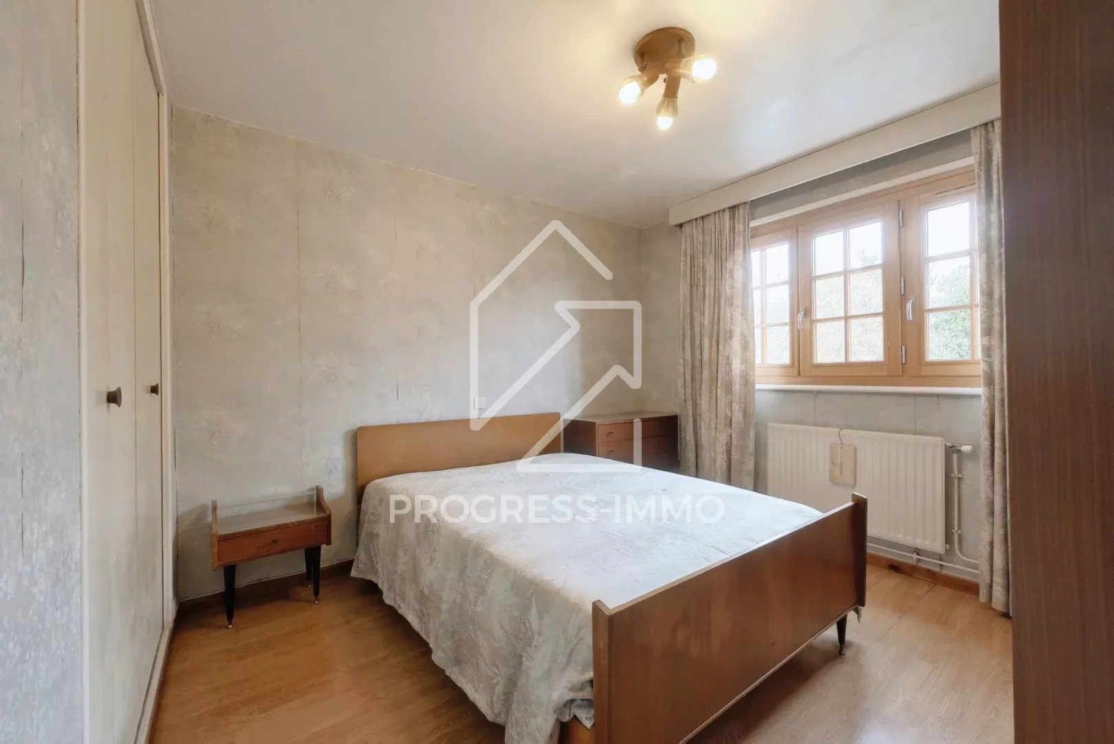 
                                                Vente
                                                 Maison 107m² terrain 278m² Quartier Bois l'Evêque