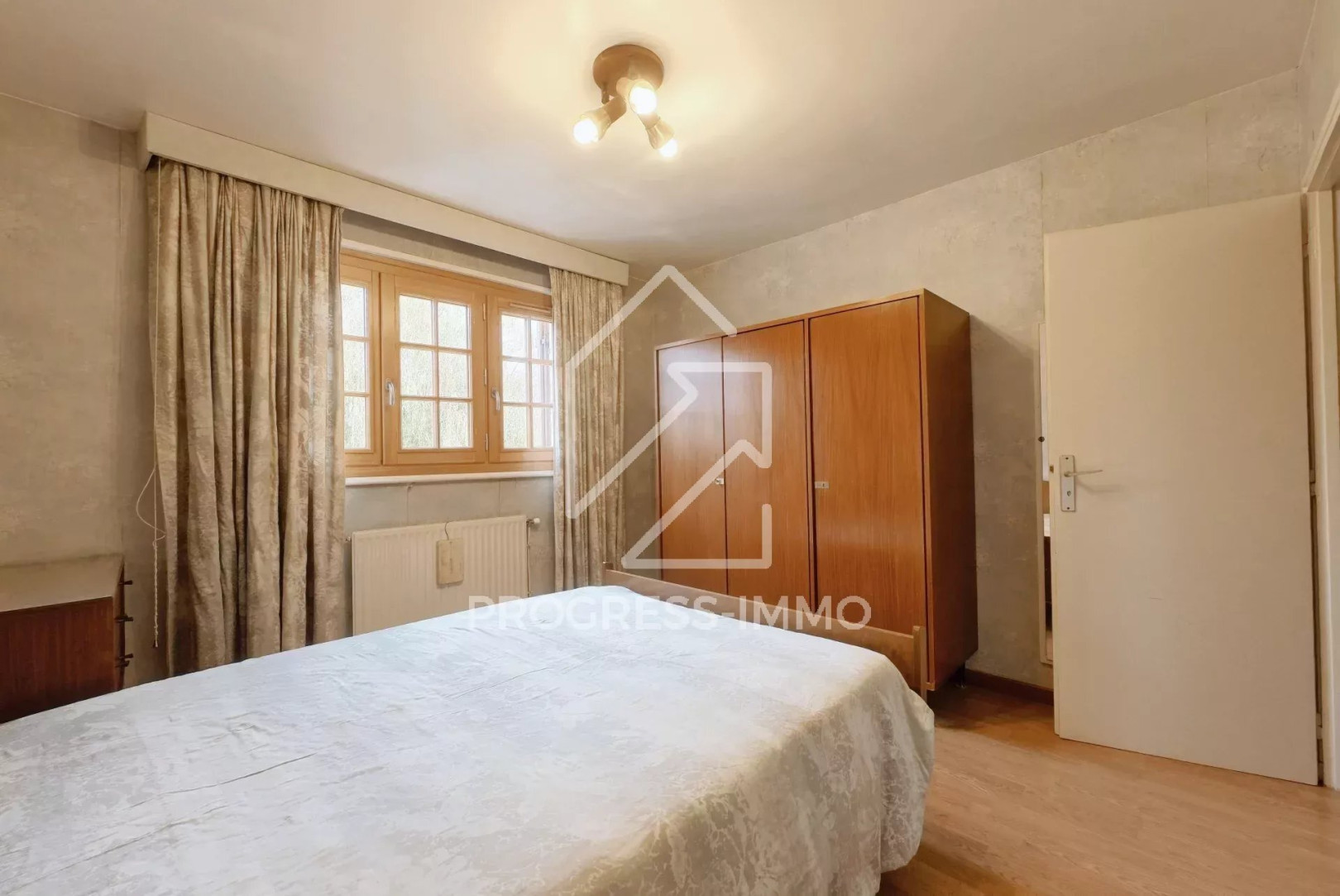 
                                                Vente
                                                 Maison 107m² terrain 278m² Quartier Bois l'Evêque