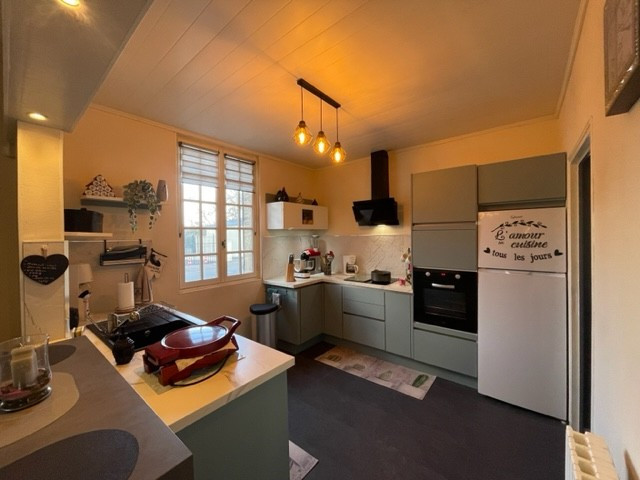 
                                                Vente
                                                 MAISON 110M² TRIPLE GARAGE