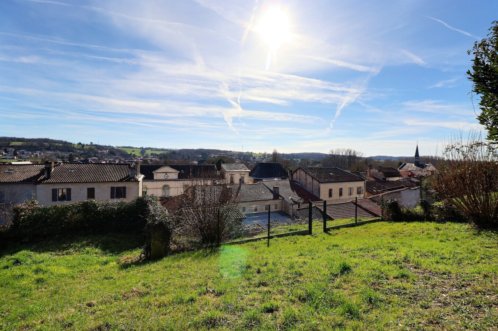 
                                                Vente
                                                 Maison 12 pièces