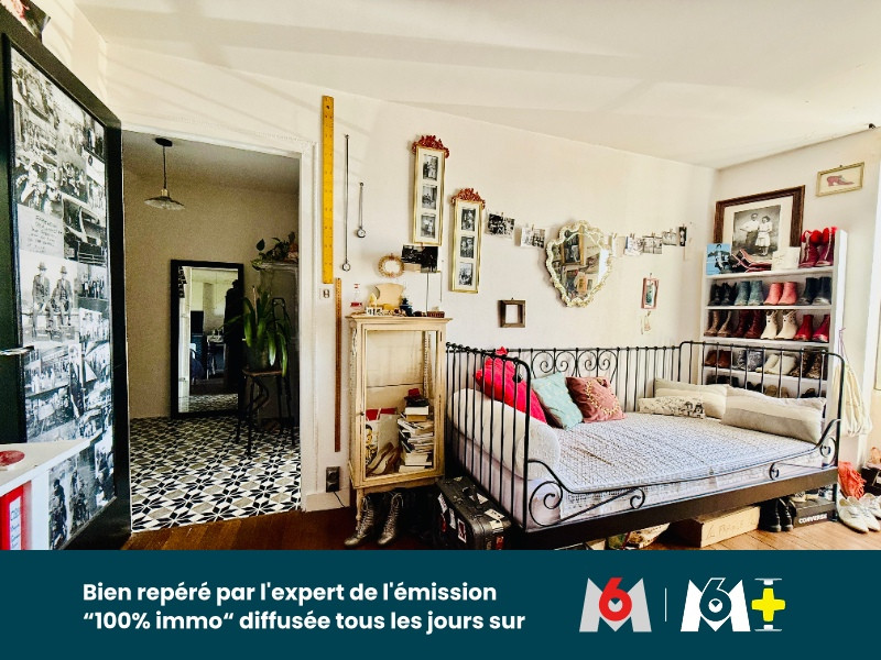 
                                                Vente
                                                 maison - 120 m2 - trois chambres - jardin