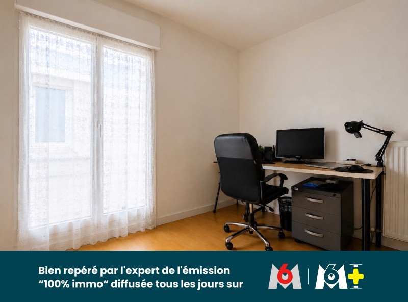 
                                                Vente
                                                 MAISON - 122 m2 - 3 CHAMBRES - JARDIN