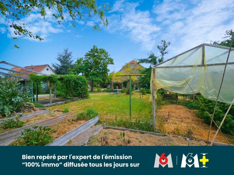 
                                                Vente
                                                 Maison 124m2 - 4 chambres - Terrain 8 ares