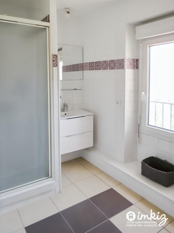 
                                                Vente
                                                 Maison 14 pièces