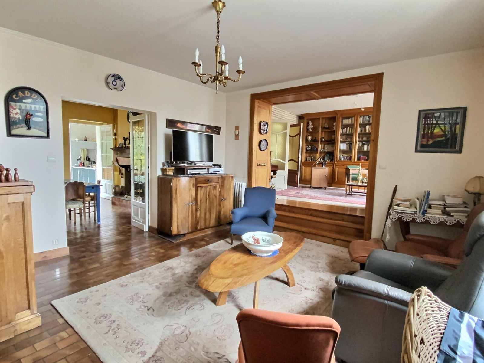 
                                                Vente
                                                 Maison 14 pièces