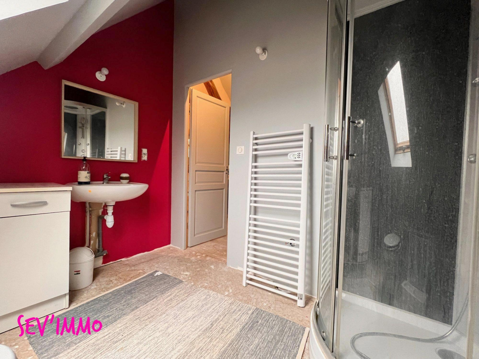 
                                                Vente
                                                 Maison 148 m2 3 chambres