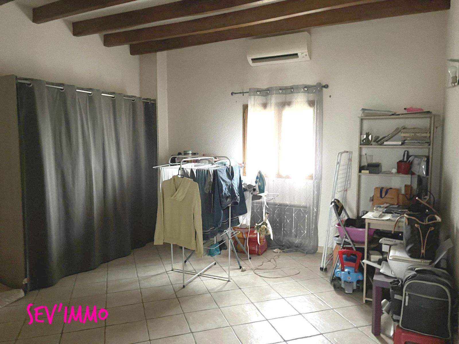 
                                                Vente
                                                 Maison 148 m2 3 chambres