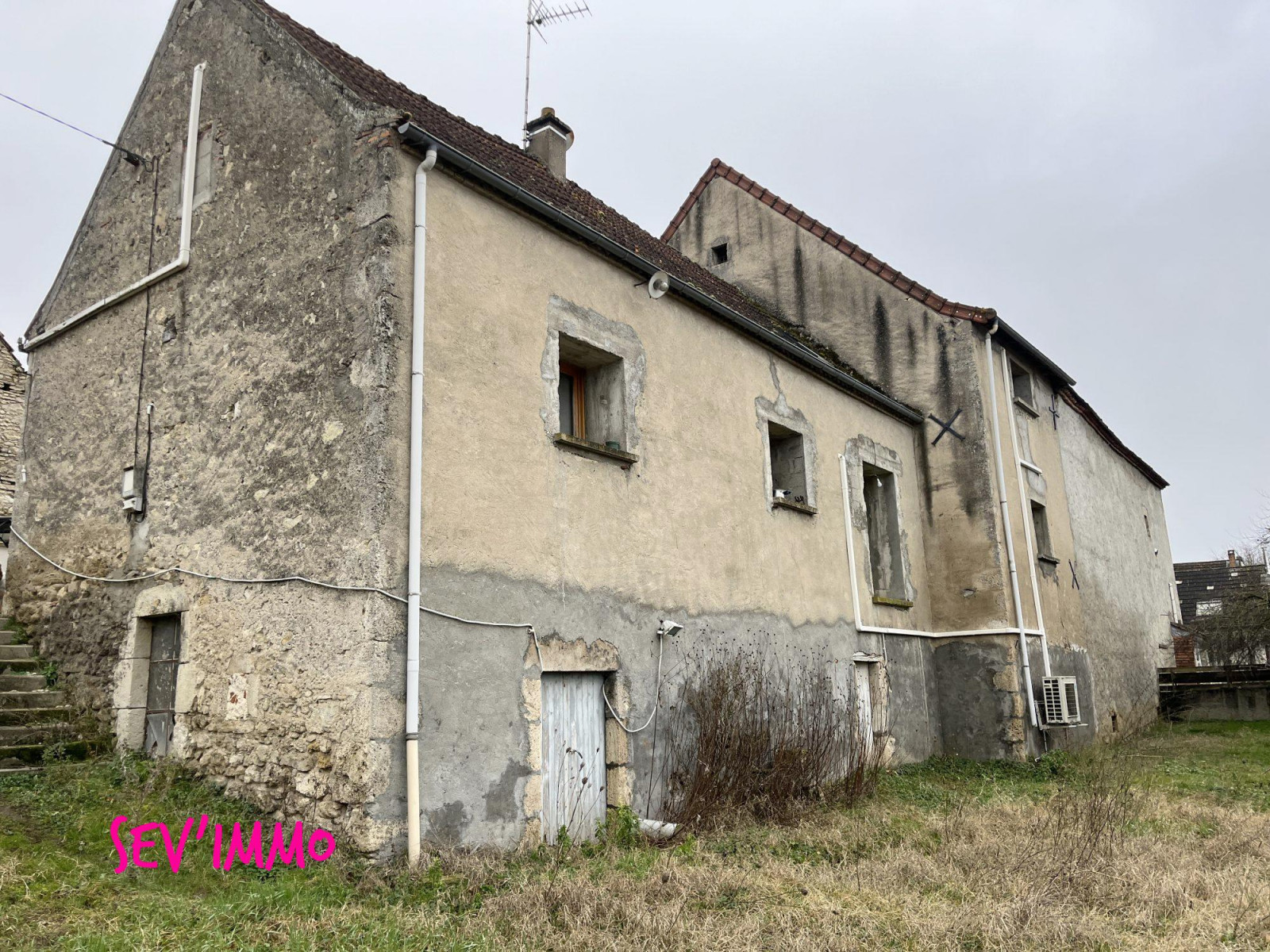 
                                                Vente
                                                 Maison 148 m2 3 chambres