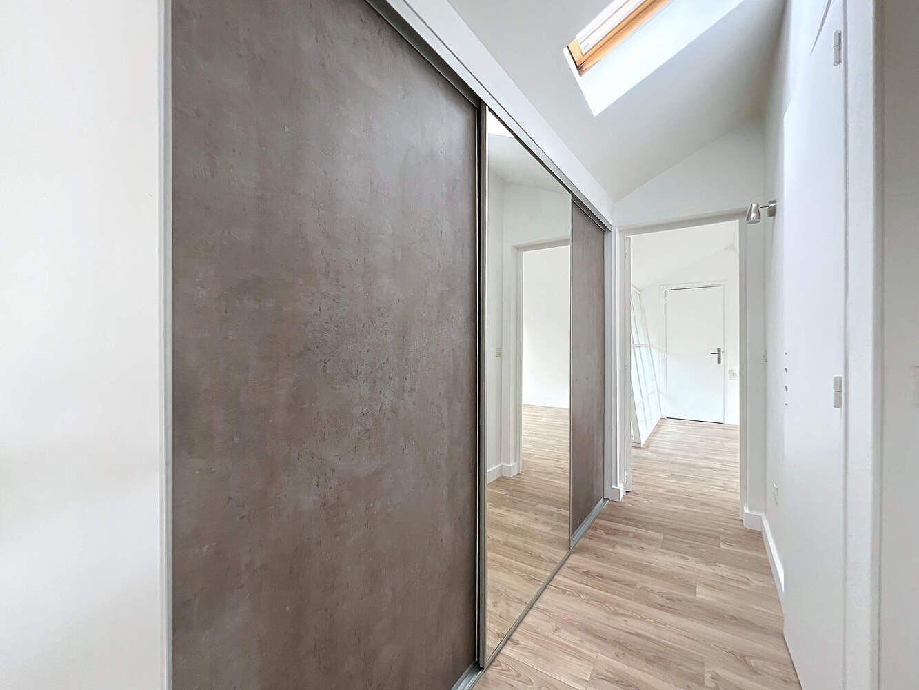 
                                                Location
                                                 maison 153m² refaite à neuf