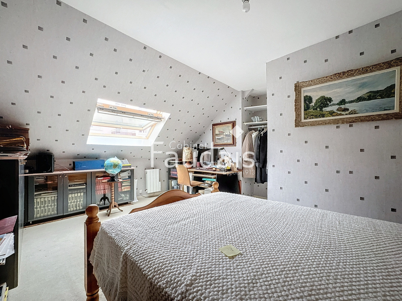 
                                                Vente
                                                 Maison 154 m2 centre ville de Saint-Lô 